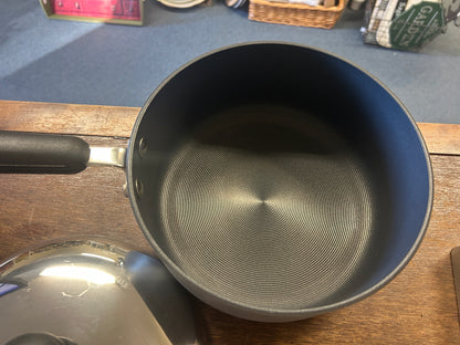 Gray Circulon NEW 3 QT Pot w/ Lid, 3 QT
