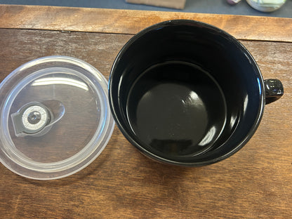 Black Temptations Classic Mug w/ Lid, 22 ounces