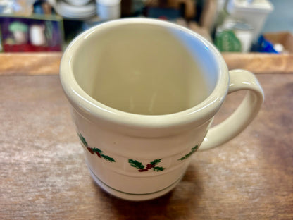 Red Green White Longaberger Christmas Holly Mug, 4 1/4"