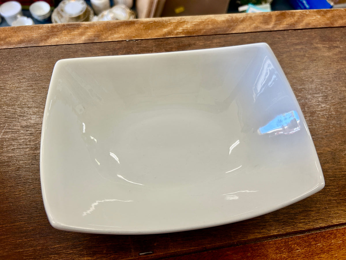 Fitz & Floyd White Rectangle Bowl, 8 3/4"