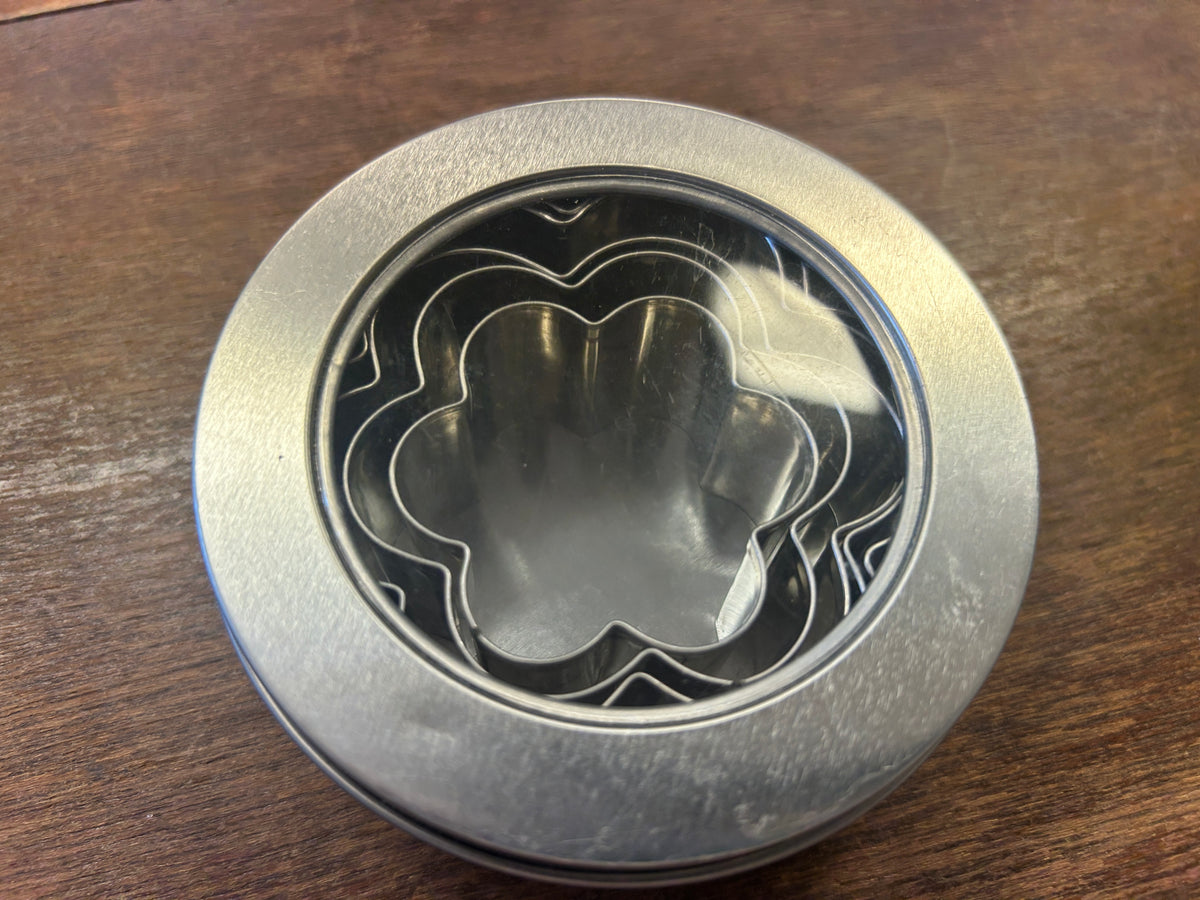 Silver  Set of 5 Flower Cookie Cutters, 3 1/2"