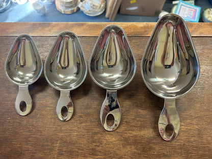 Silver  Measuring Cups 4 pcs, 1 Cup