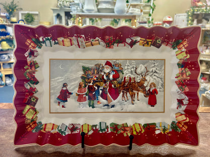 Red Green White Villeroy & Boch Santa Rectangle Platter, 14"