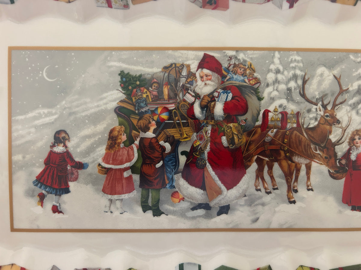 Red Green White Villeroy & Boch Santa Rectangle Platter, 14"