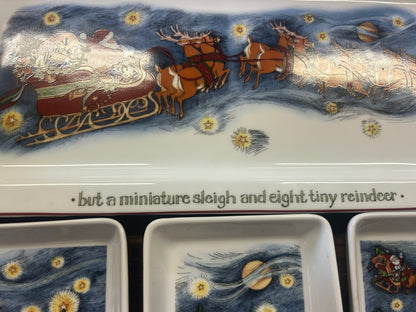 Red Green White Portmeirion Christmas Story 4 Pcs Platter, 16 1/2"
