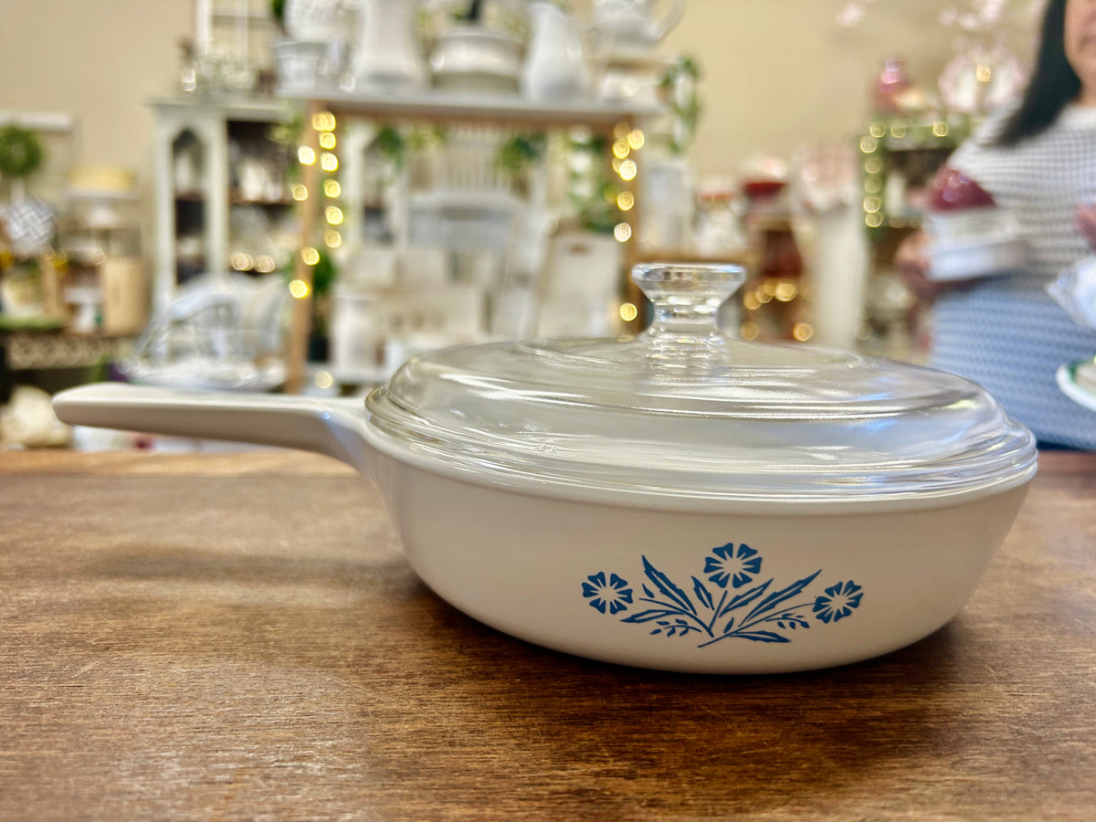 Blue & White Pyrex Blue Cornflower Pot 20 oz., 20 ounces