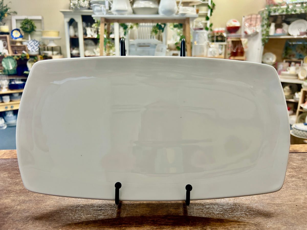 Maison Blanc White Rectangle Platter, 14"