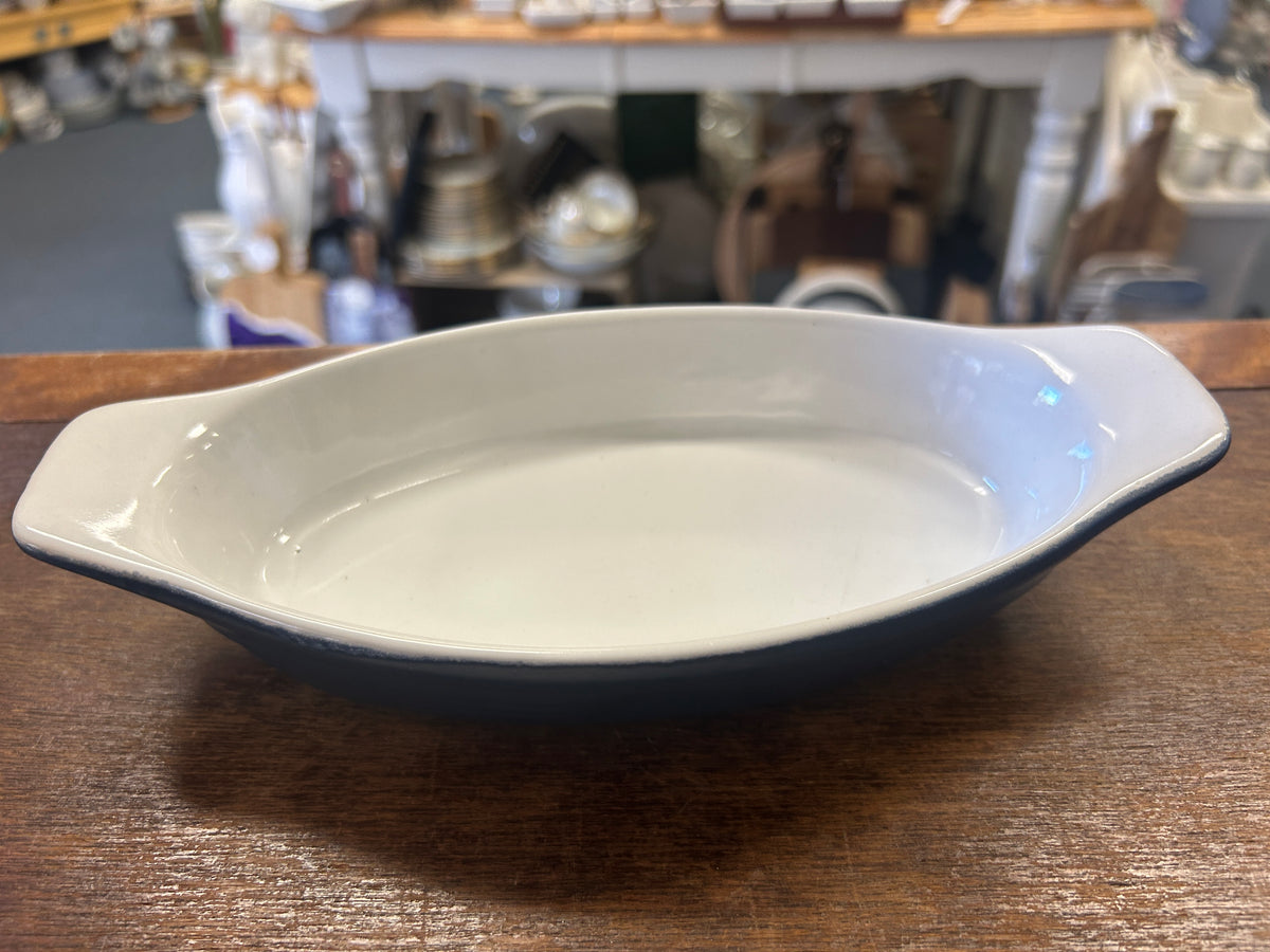 Blue Oval Baker, 9 1/2"