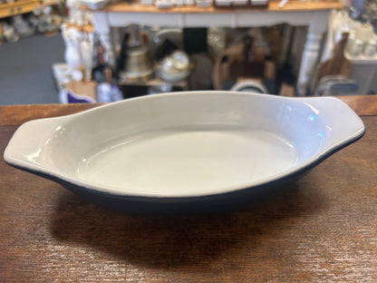 Blue Oval Baker, 9 1/2"