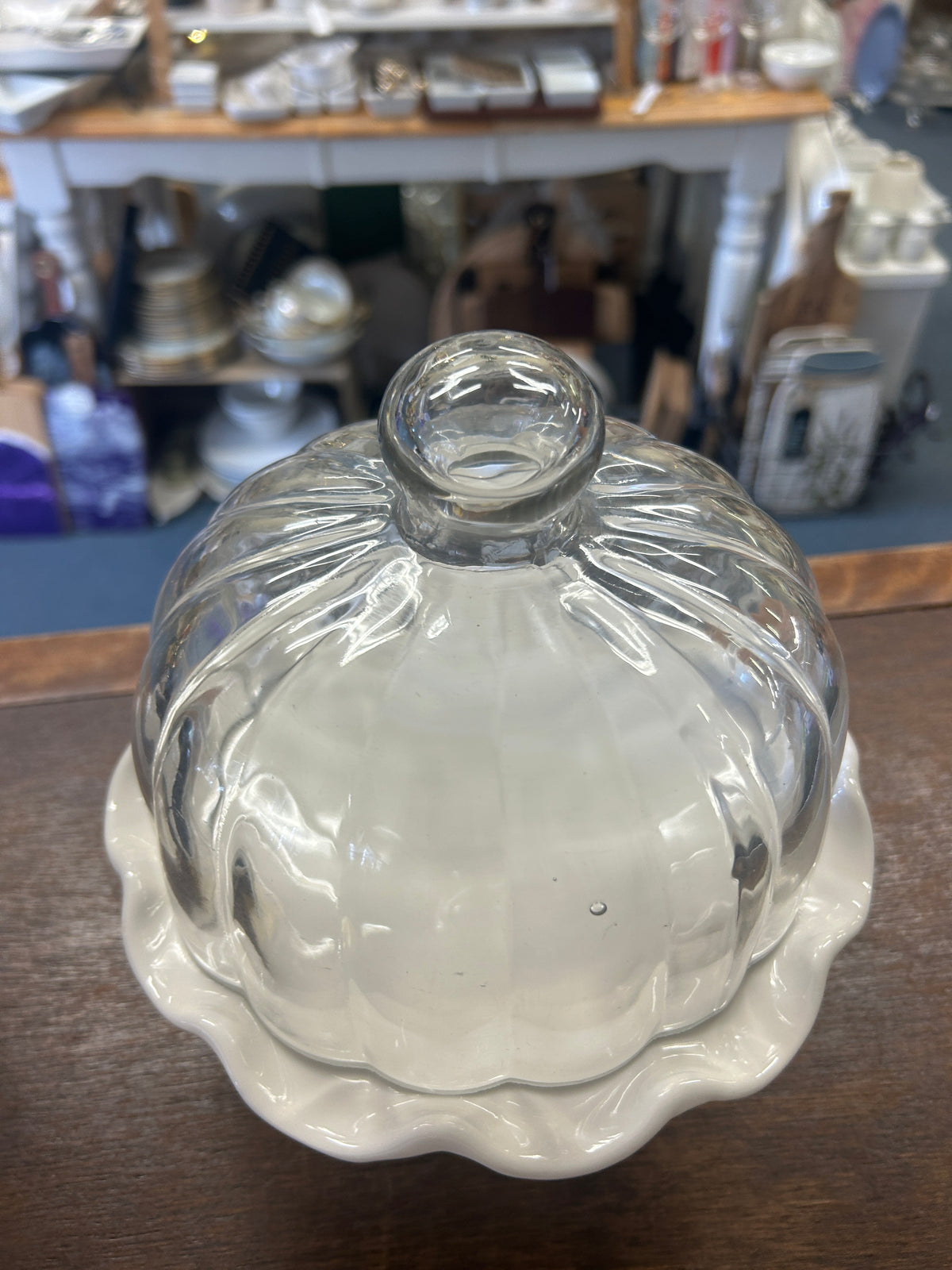 White Cake Stand w/ Dome Italy, 7 3/4"
