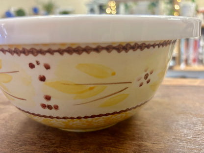 Yellow Temptations 1.5 QT Bowl w/ Lid, 1.5 QT