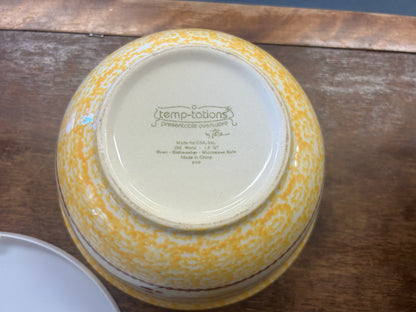 Yellow Temptations 1.5 QT Bowl w/ Lid, 1.5 QT