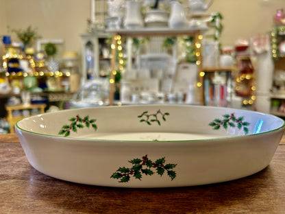 Red Green White Spode Christmas Tree Oval Bowl Baker, 10 3/4"