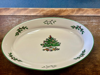Red Green White Spode Christmas Tree Oval Bowl Baker, 10 3/4"