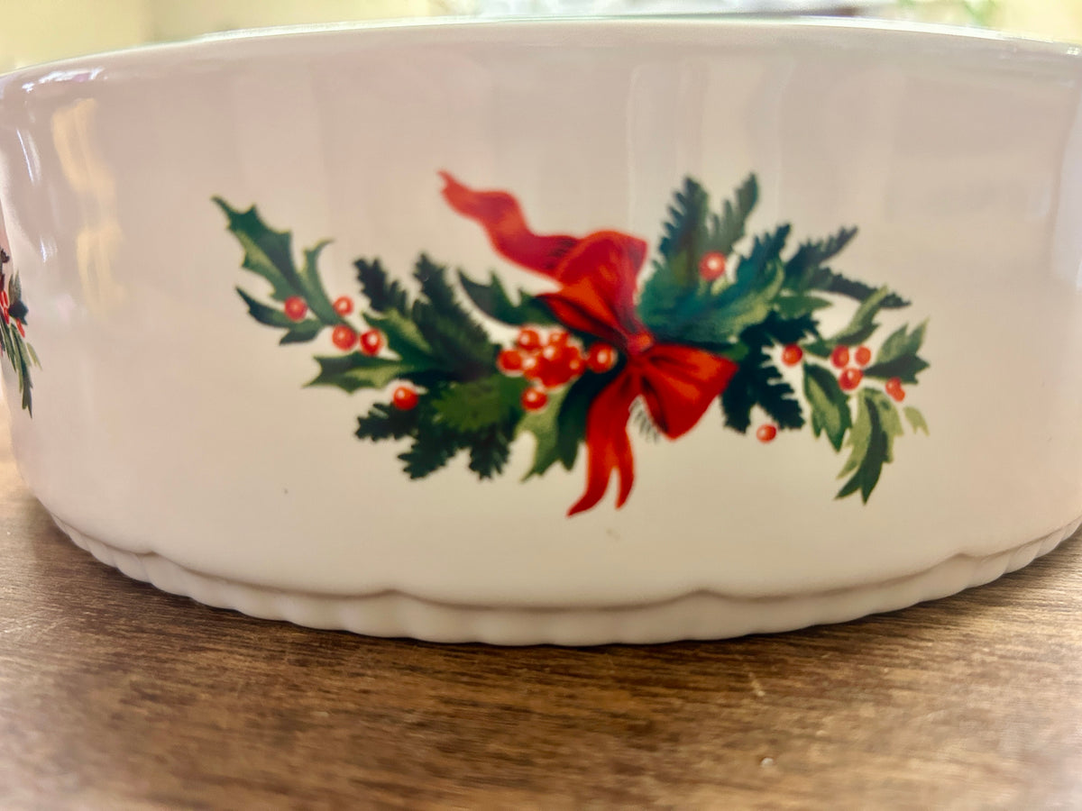 Red Green White Pfaltzgraff Christmas Heritage Bowl, 8 3/4"