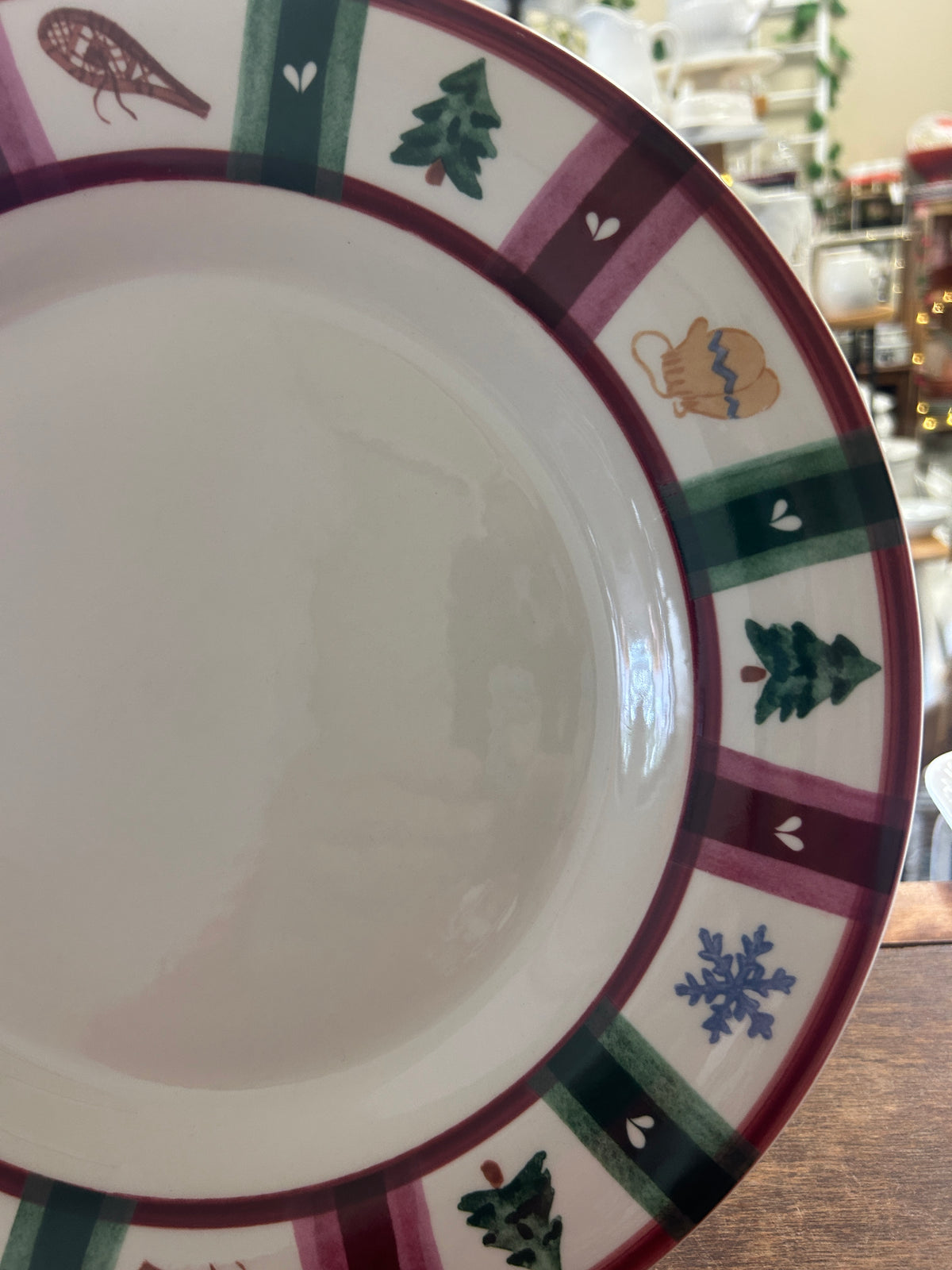 Multicolor Pfaltzgraff Snow Bear Round Platter, 13"