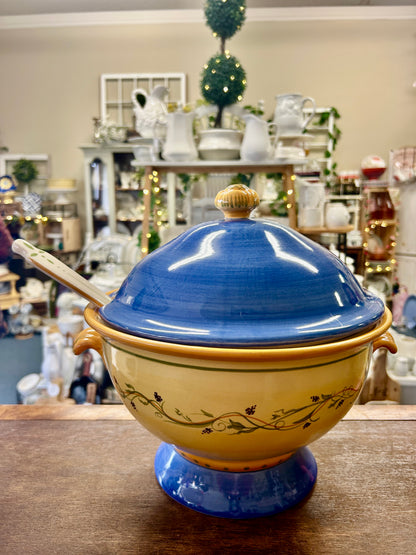 Multicolor Pfaltzgraff Pistoulet Tureen, Lid, Ladel, 11"
