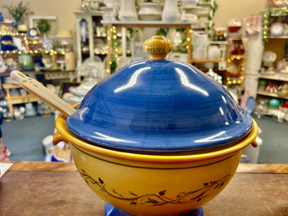 Multicolor Pfaltzgraff Pistoulet Tureen, Lid, Ladel, 11"