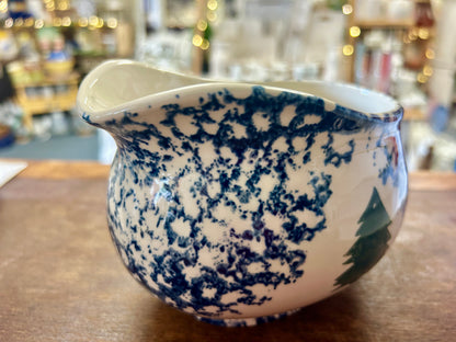 Blue & Green Tienshan Blue Sponge Christmas Gravy, 8"