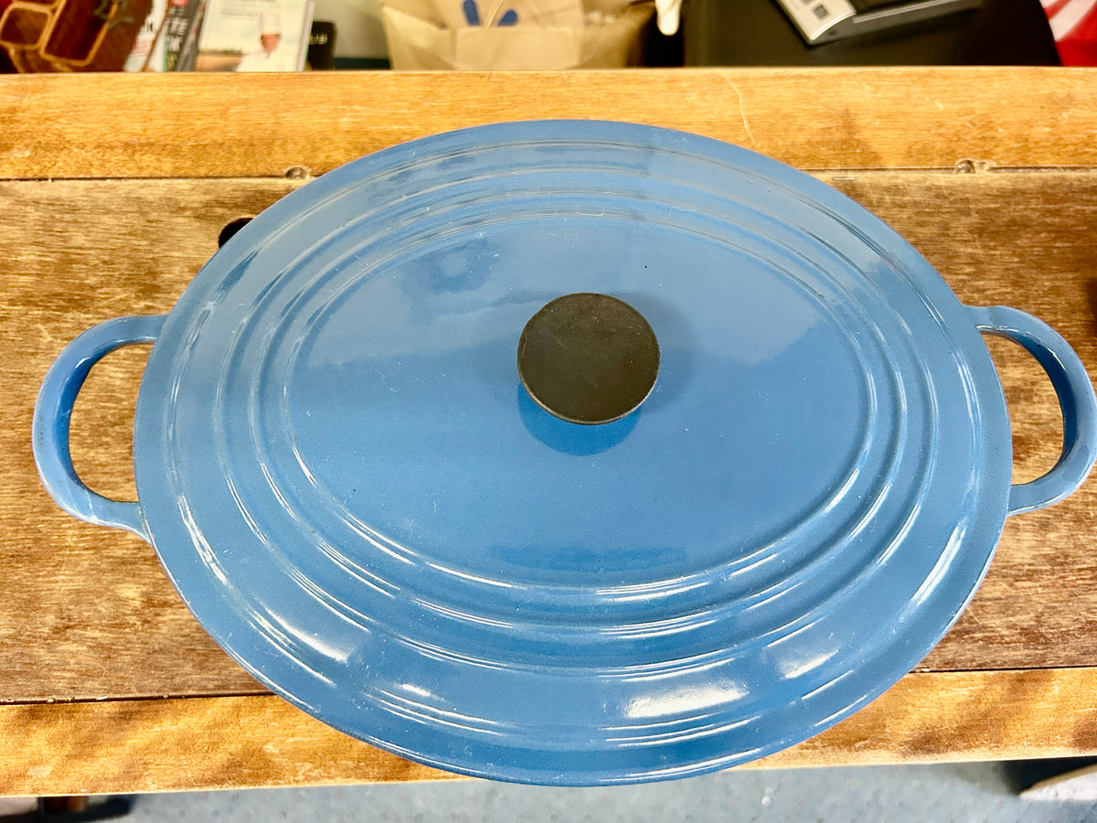 Le Creuset Blue Oval Dutch Oven 5 QT, 5 QT