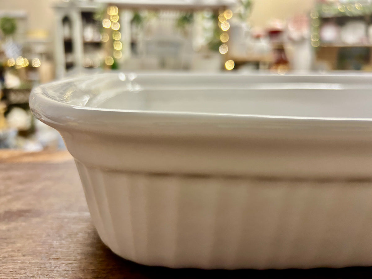 Corningware French White 13 x 9 Baker, 13"