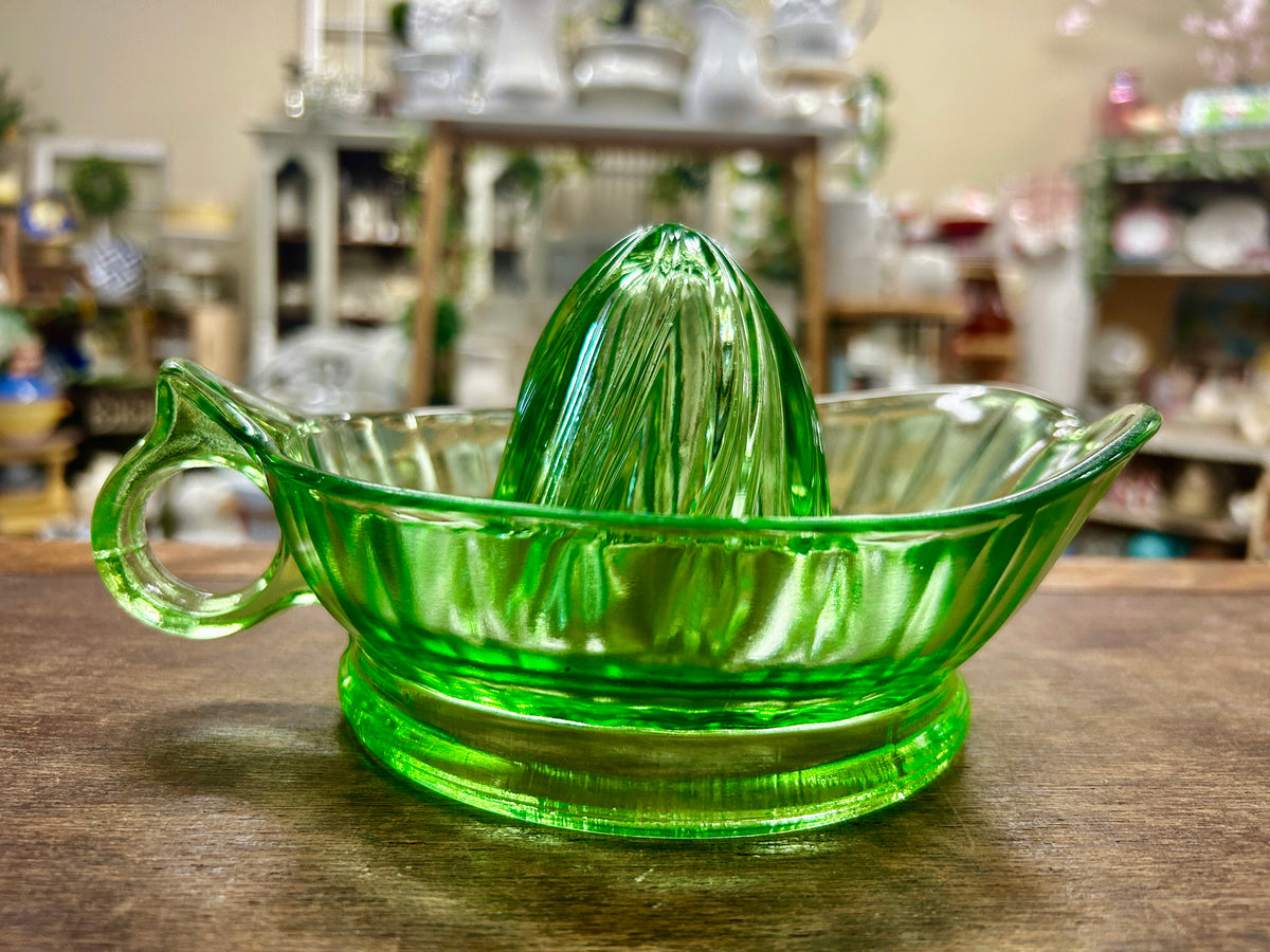 Anchor Hocking Uranium Green Juicer, 8"