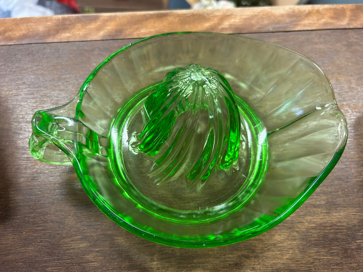 Anchor Hocking Uranium Green Juicer, 8"