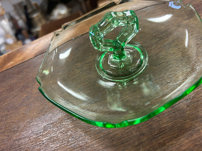 Green  Uranium Center Handle Bowl, 6"