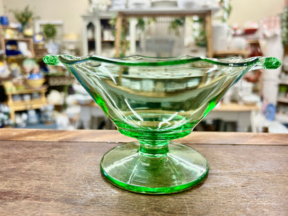 Green Heisey Glass Empress Moongleam Mayo Bowl, 6 1/2"