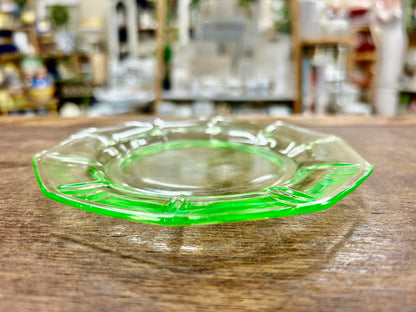 Green Cambridge Uranium Decagon Bread Plate, 6"