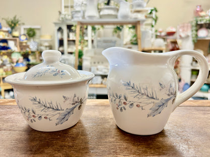 Blue & White Pfaltzgraff Winter Frost Sugar & Creamer, 4 1/2"