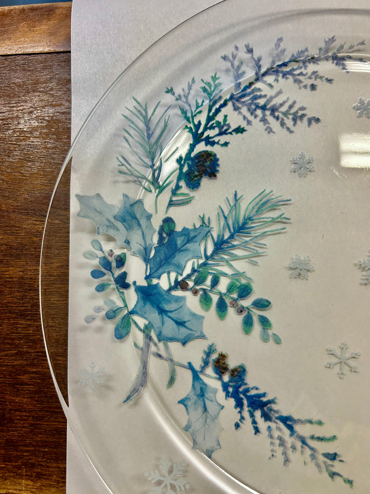 Blue & White Pfaltzgraff Winter Frost Clear Platter, 13"