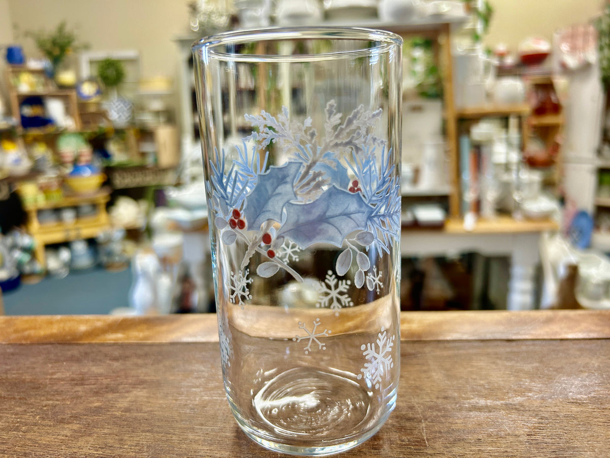 Blue & White Pfaltzgraff Winter Frost Glass, 5 3/4"