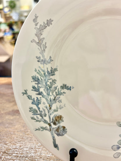 Blue & White Pfaltzgraff Winter Frost Plate *chip, 8"