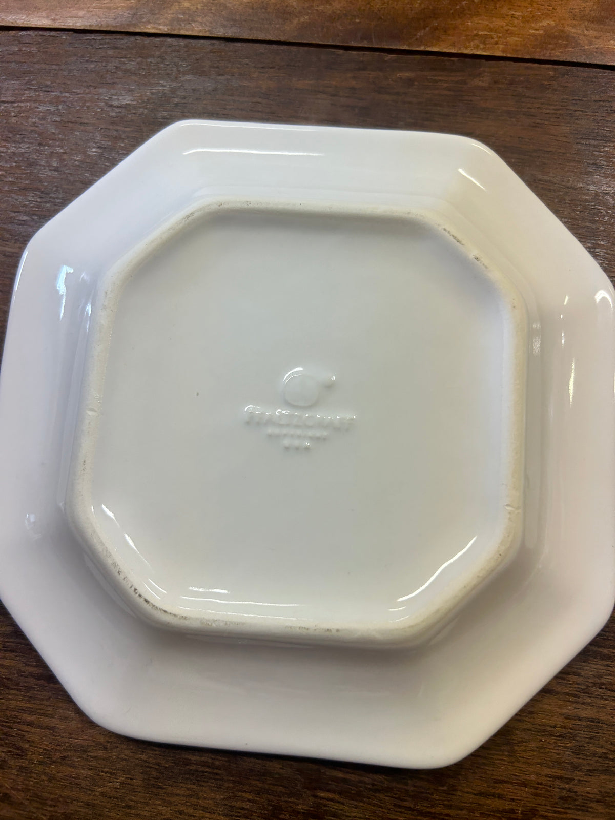 Red Green White Pfaltzgraff Christmas Heritage Square Plate, 6 1/2"