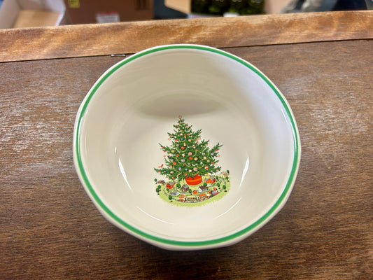 Red Green White Pfaltzgraff Christmas Heritage Bowl, 4 3/4"