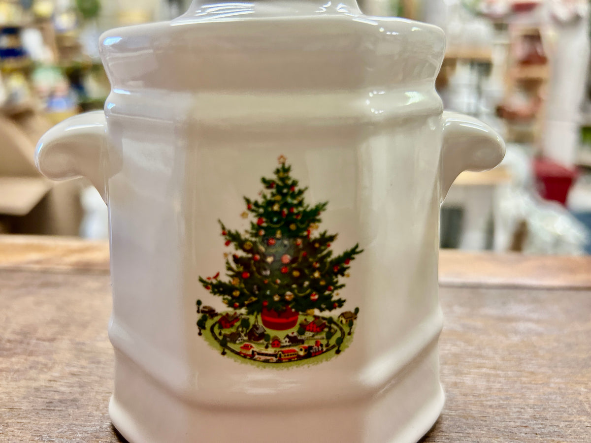 Red Green White Pfaltzgraff Christmas Heritage Sugar Bowl, 5 3/4"
