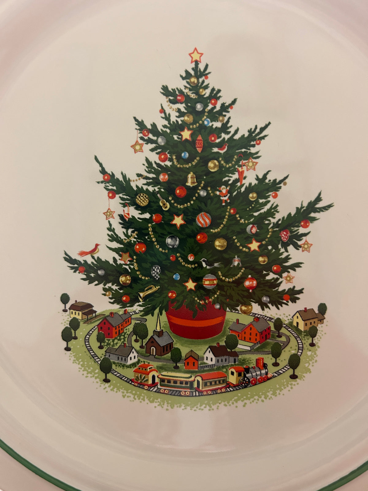 Red Green White Pfaltzgraff Christmas Heritage Dinner Plate, 10 3/4"