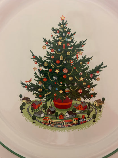 Red Green White Pfaltzgraff Christmas Heritage Dinner Plate, 10 3/4"