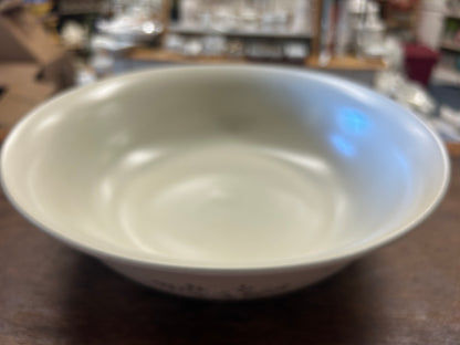 Cream Pfaltzgraff Heirloom Serving Bowl, 12"