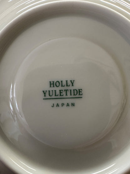 Red Green White Porcelain Ware Holly Yuletide Saucer, 6 1/4"