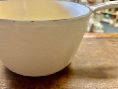 Le Creuset White 2 .25 QT Sauce Pan France, 2.25 QT
