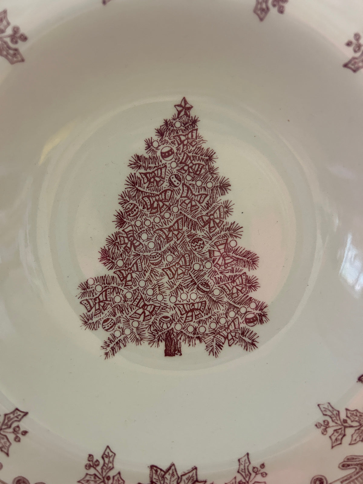 Cranberry & White Staffordshire Engravings Yuletide Bowl, 8 1/2"
