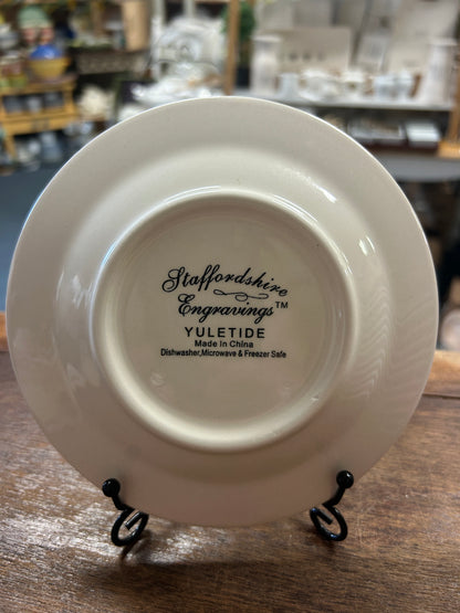 Cranberry & White Staffordshire Engravings Yuletide Saucer Plate, 6"