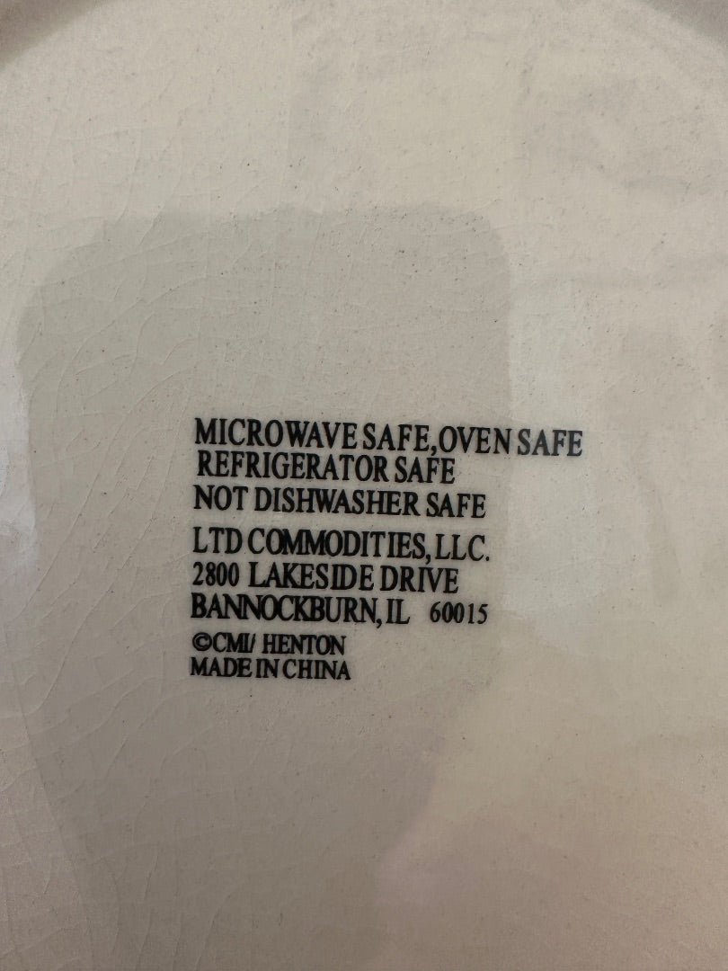Ceramic plate back safety text: microwave/oven/refrigerate safe; not dishwasher safe