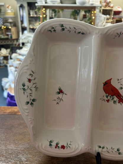 Red Green White Pfaltzgraff NEW Winterberry 3 Section, 15"