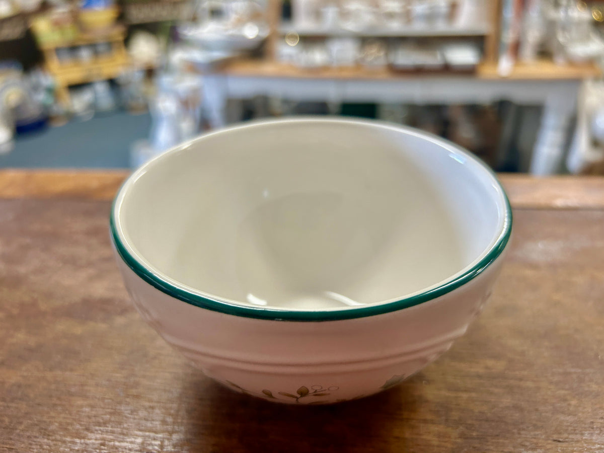 Red Green White Pfaltzgraff NEW Winterberry Bowl, 4 1/4"