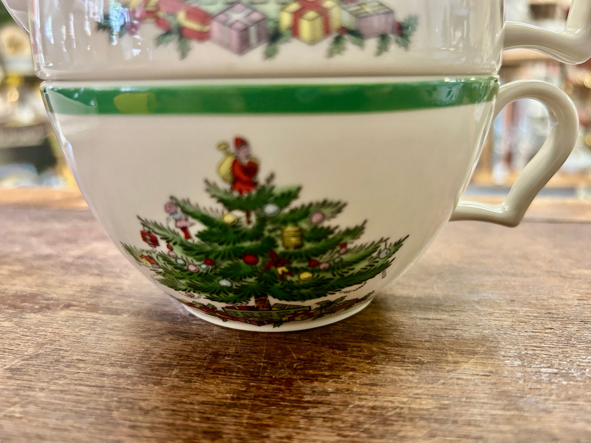 Red Green White Spode Christmas Tree 3 Pc Tea Pot, 7"
