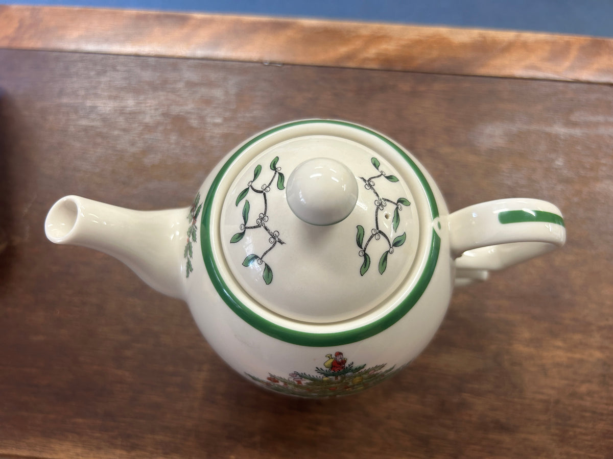 Red Green White Spode Christmas Tree 3 Pc Tea Pot, 7"