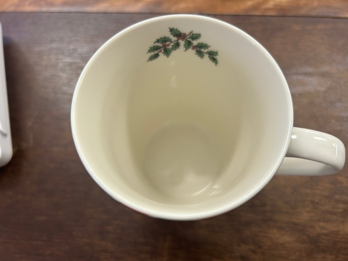 Red Green White Spode Christmas Tree Peppermint Mug, 4 1/2"